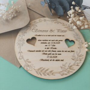 Einladung aus Holz rund